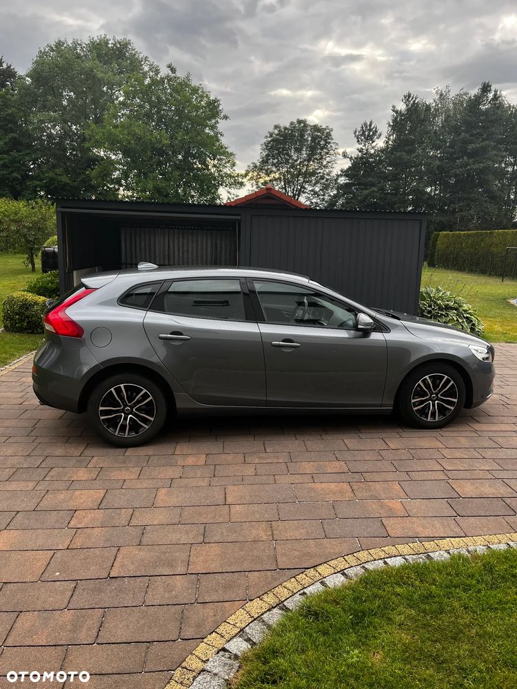 Volvo V40 D2 Geartronic Momentum - 4