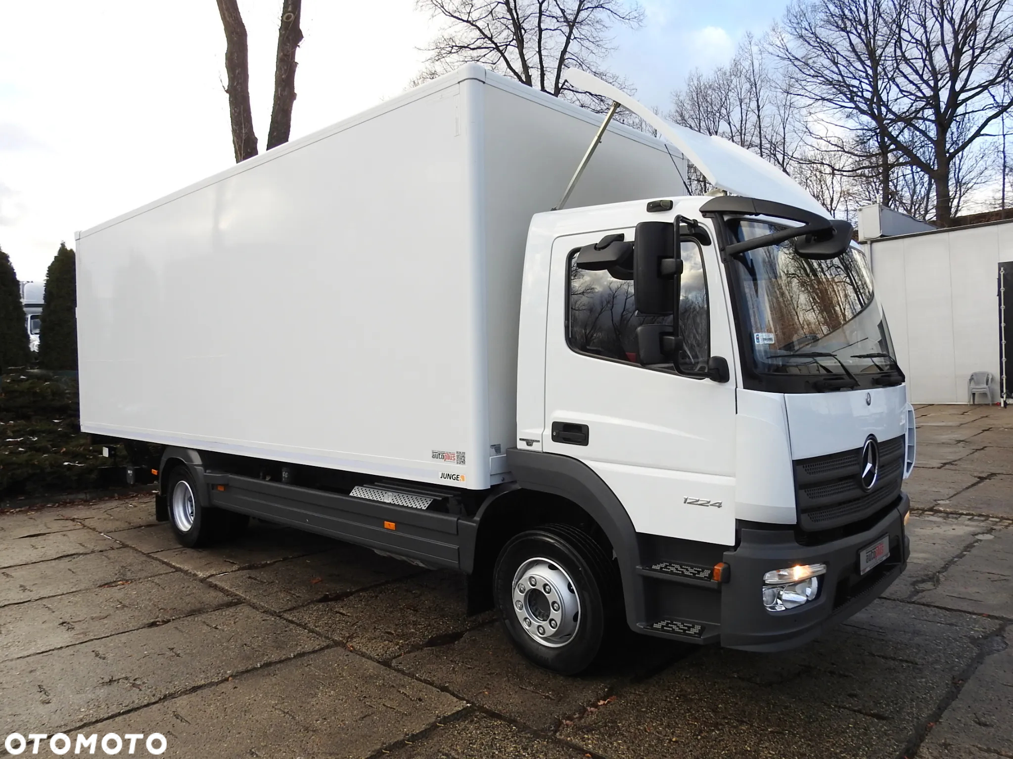 Mercedes-Benz ATEGO 12.24 KONTENER WINDA 18 PALET TEMPOMAT KLIMATYZACJA AUTOMAT BLIŹNIACZE KOŁA 7698KM [ 929526 ] - 5
