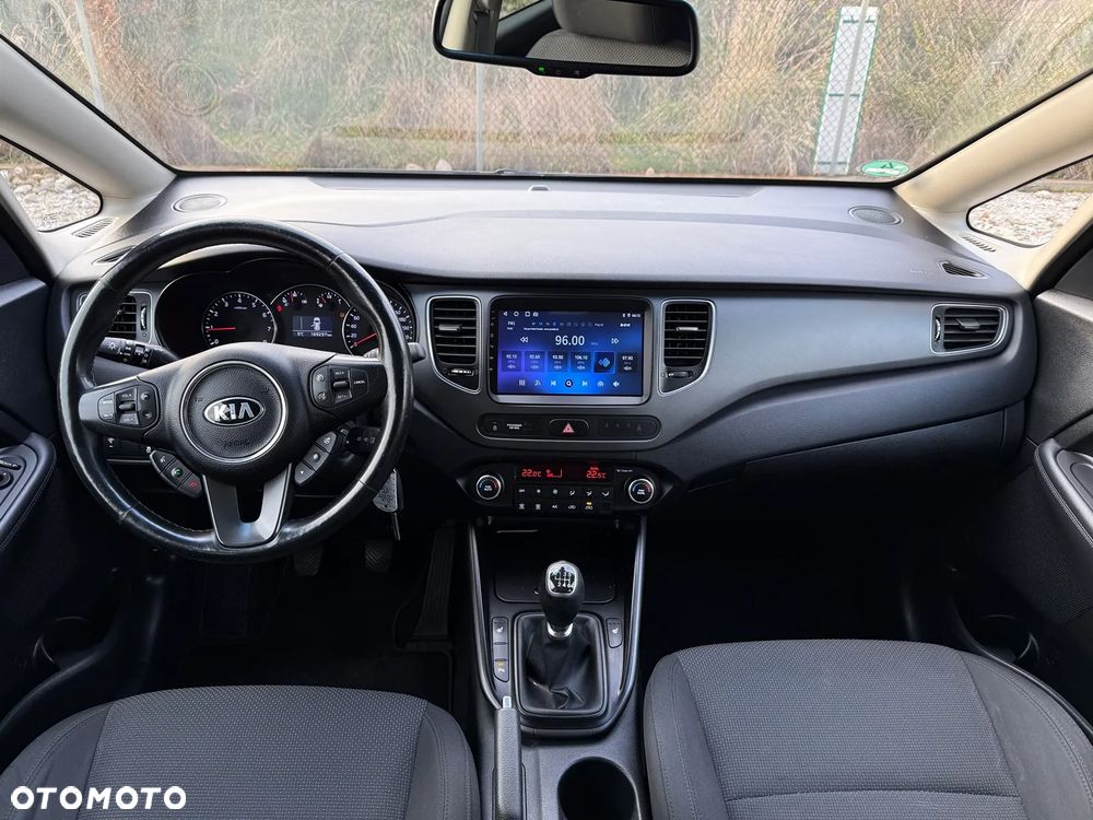 Kia Carens 1.6 GDI Fifa World Cup Edition - 21