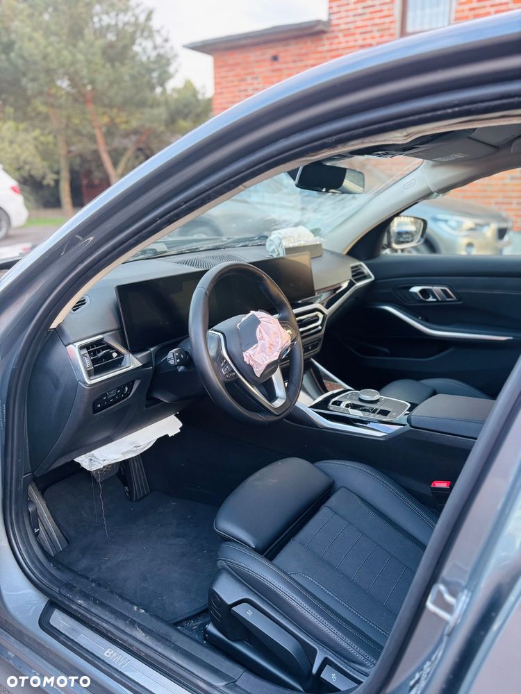 BMW Seria 3 320d - 8