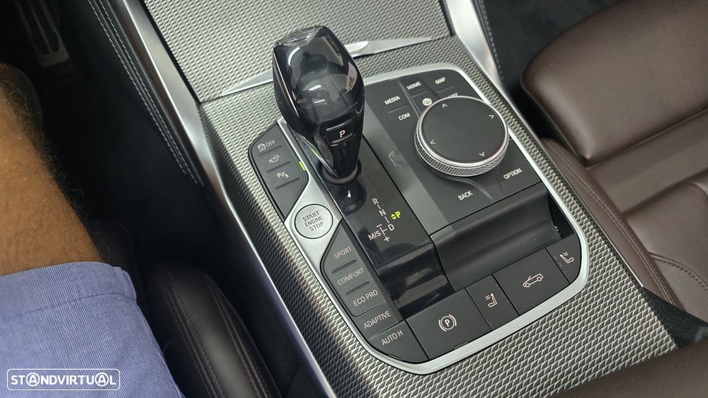 BMW 420 d Pack Desportivo M Auto - 26