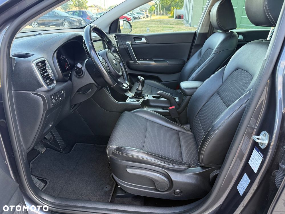 Kia Sportage 1.7 CRDI 2WD ISG Spirit - 23