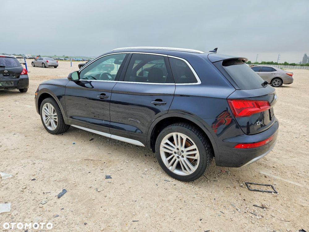 Audi Q5 2.0 TFSI Quattro S tronic sport - 2