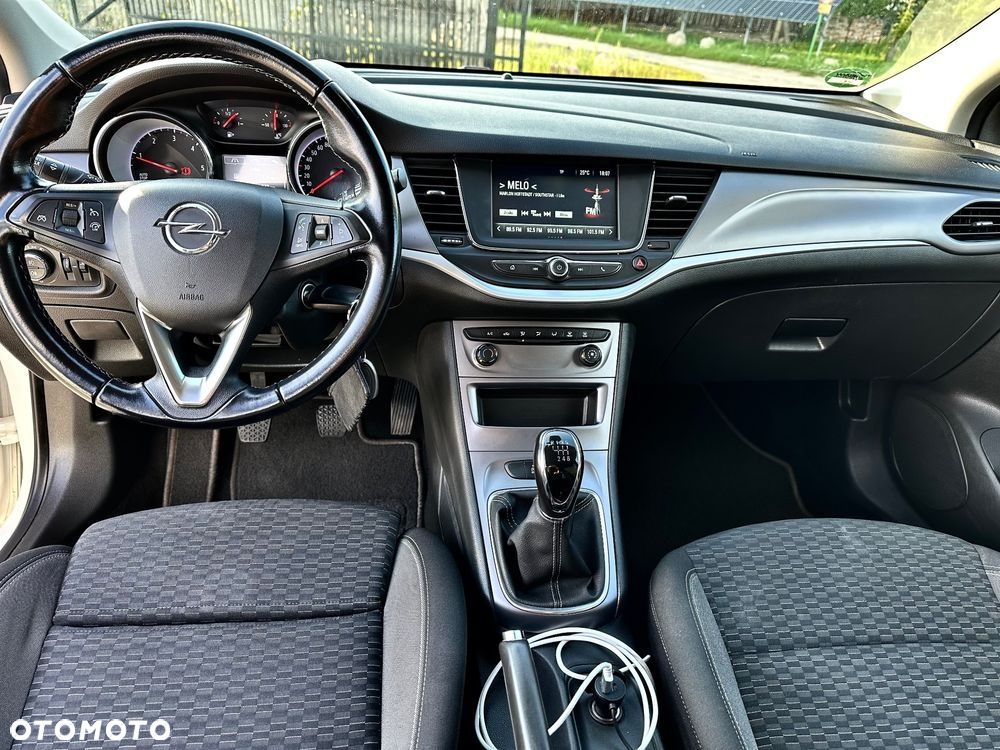 Opel Astra 1.5 D Start/Stop Elegance - 37