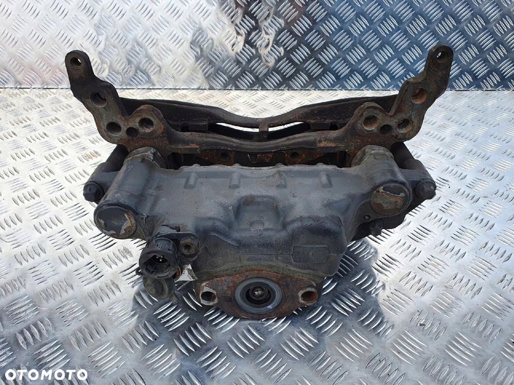 ZACISK HAMULCOWY MERIOTR SCANIA R PRAWA STRONA - 2