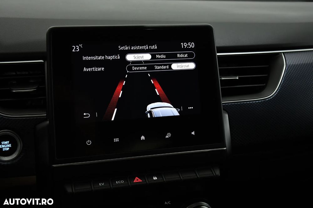 Renault Arkana E-TECH 145 Evolution - 19