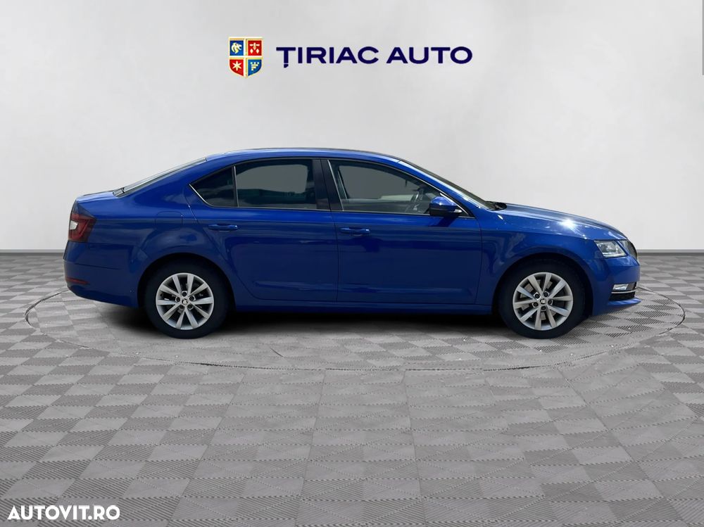 Skoda Octavia - 8