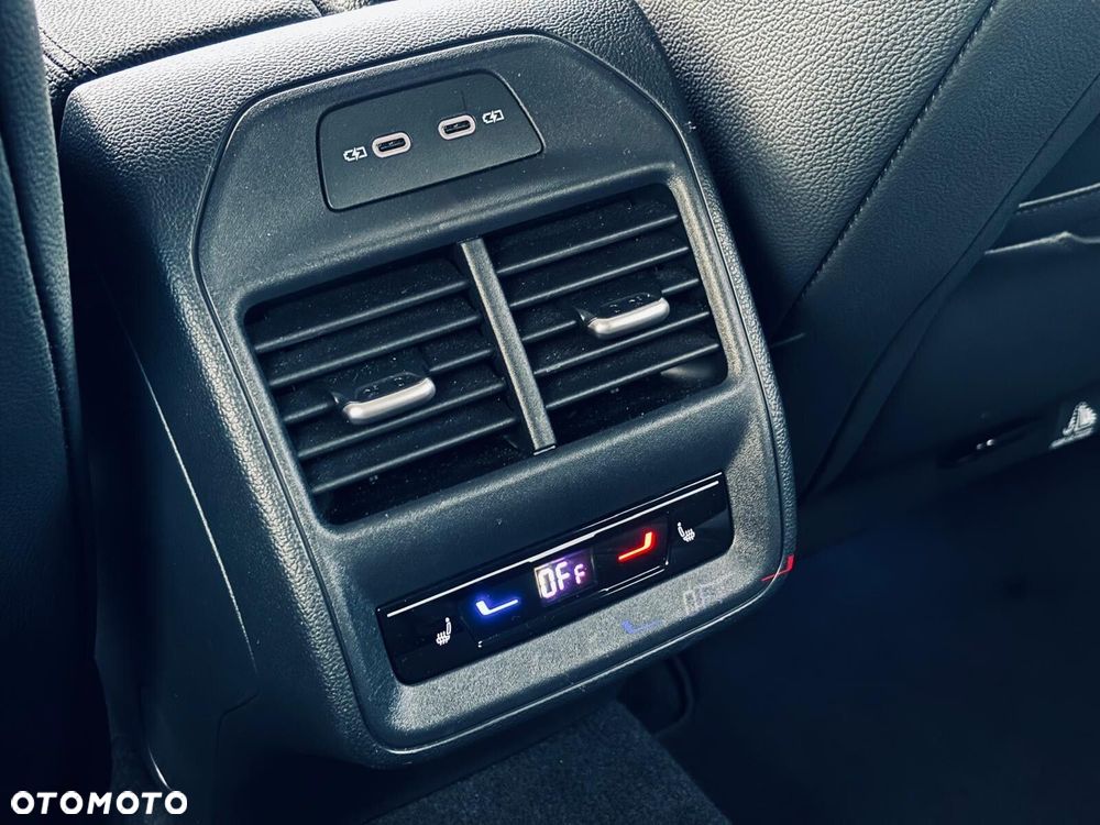 Skoda Superb 2.0 TDI SCR 4x4 Selection DSG - 40