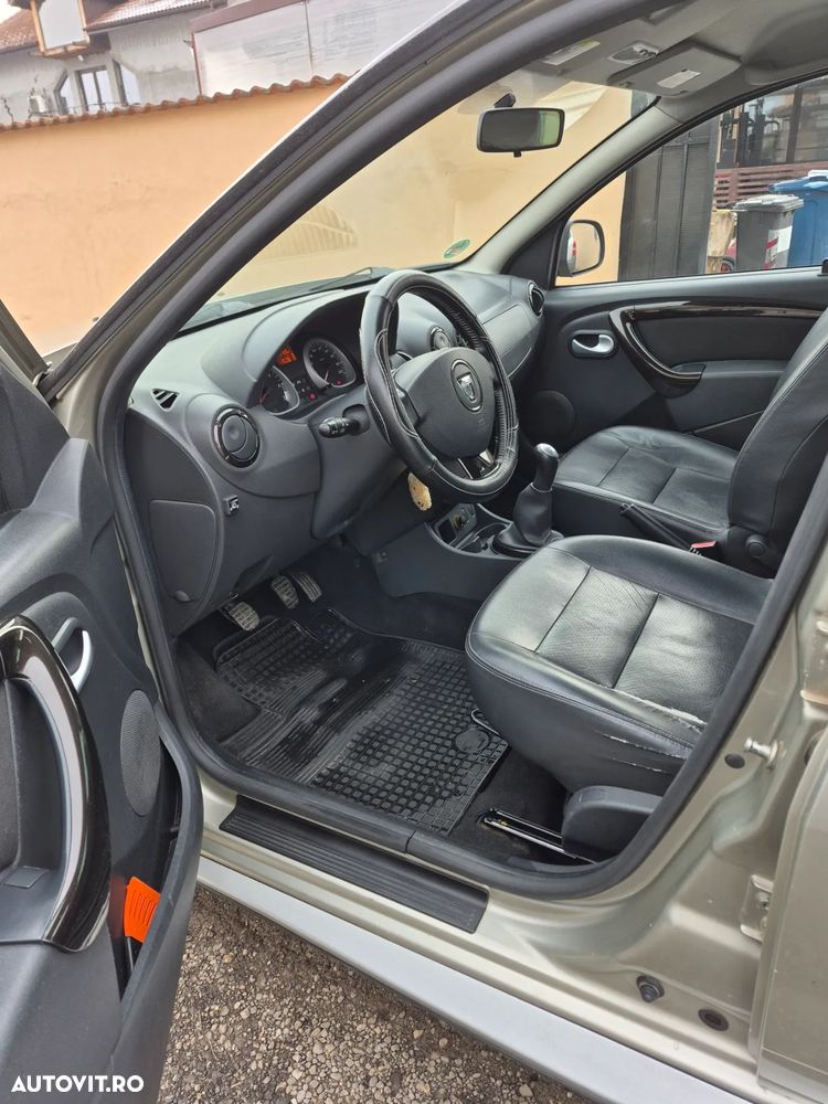 Dacia Duster 1.6 4x2 Laureate - 5
