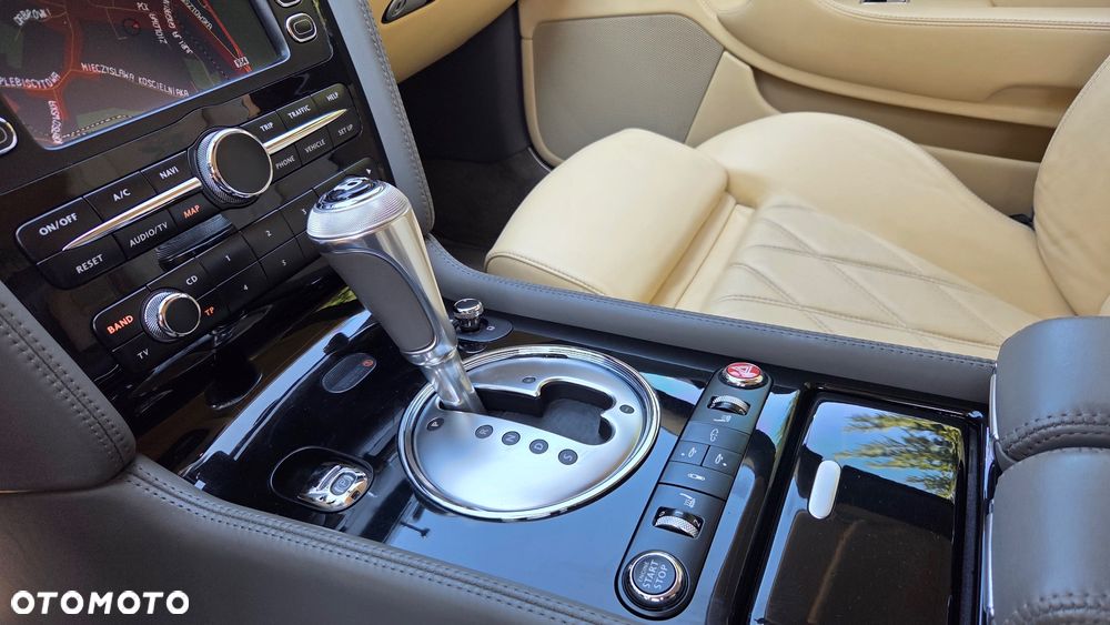 Bentley Continental GT Speed - 23