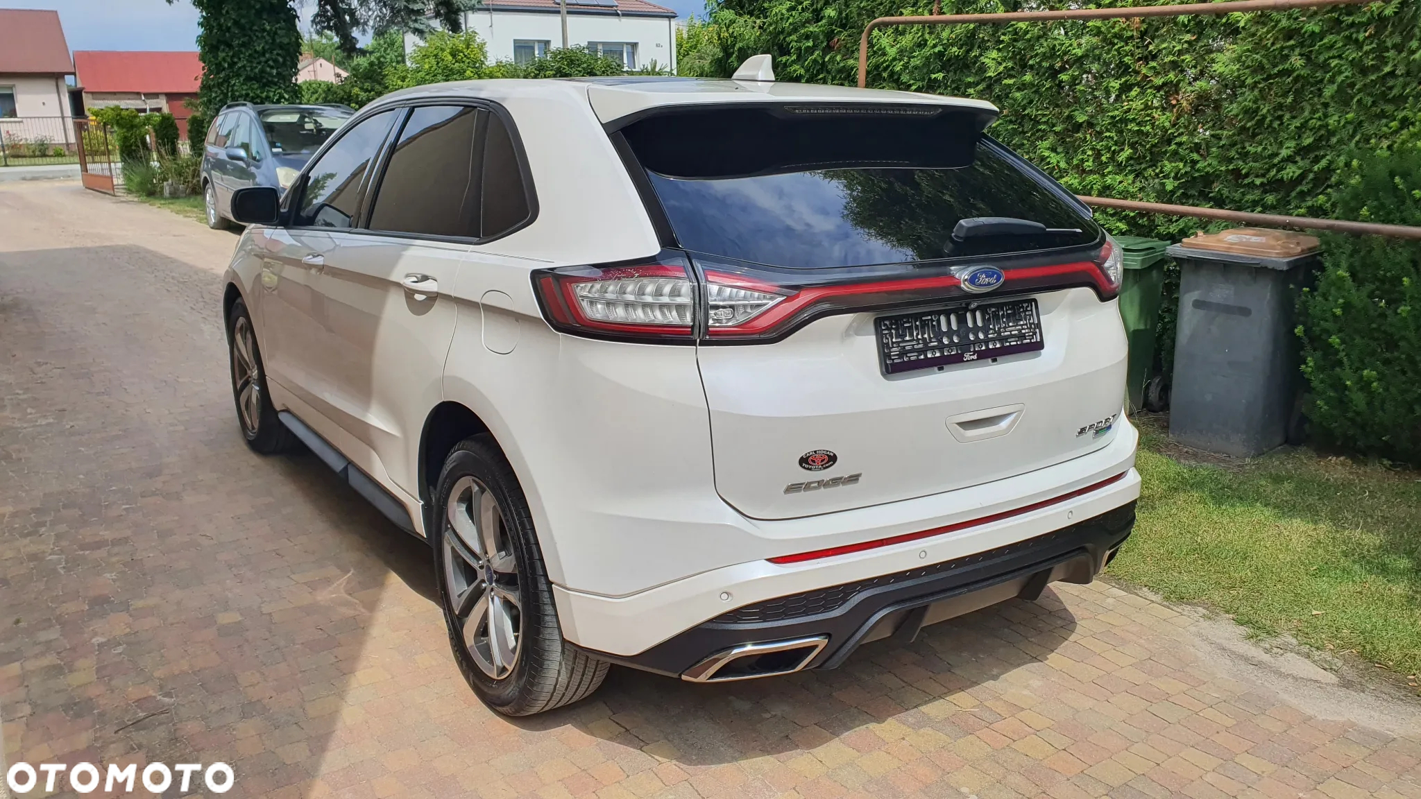 Ford Edge - 9