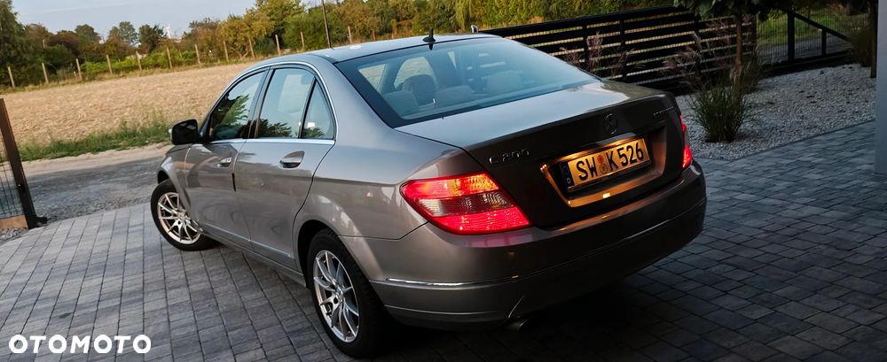 Mercedes-Benz Klasa C - 23