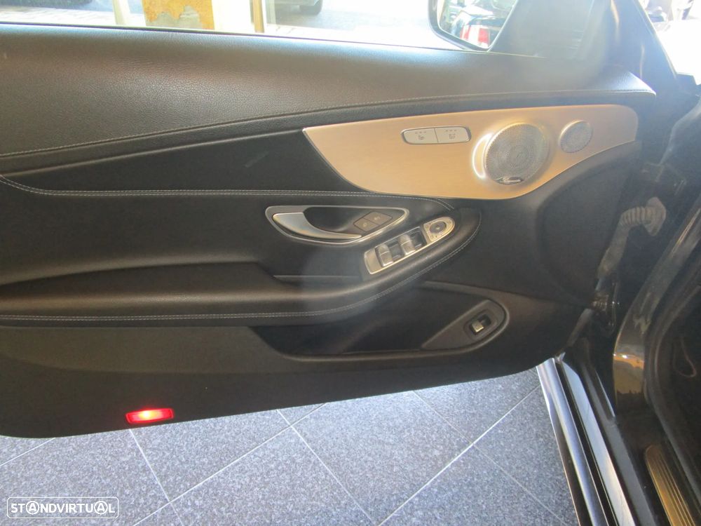 Mercedes-Benz C 220 d Cabrio 9G-Tronic AMG Line Plus - 12