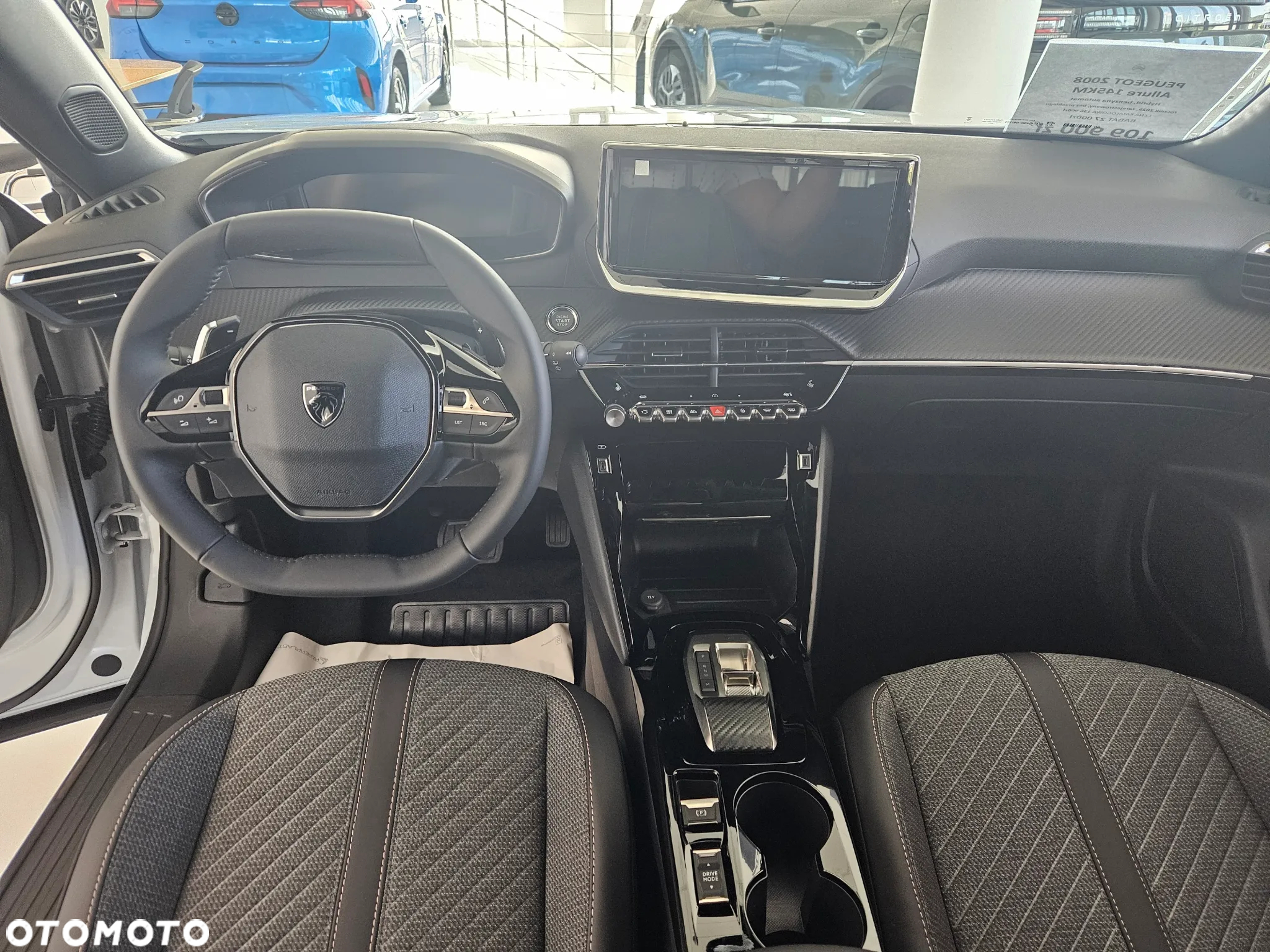 Peugeot 2008 PureTech mHEV Allure e-DCS6 - 12