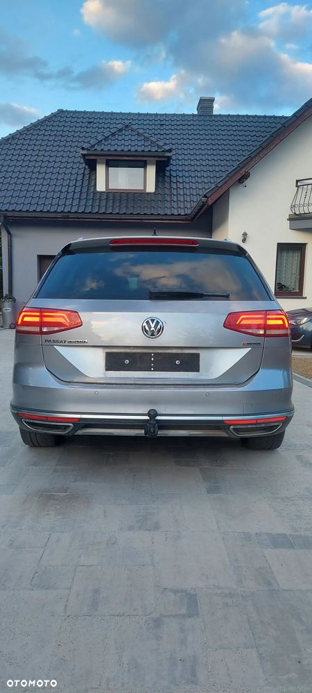 Volkswagen Passat 2.0 TDI 4Mot Elegance DSG - 3