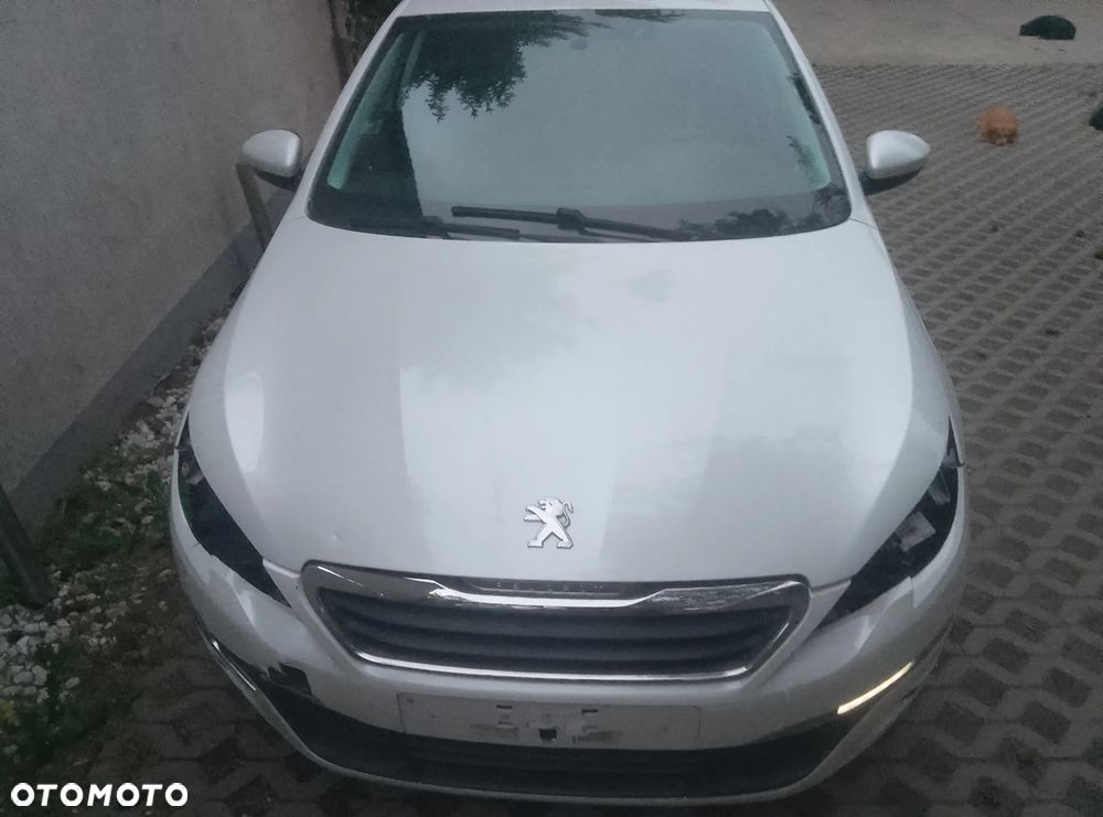 Peugeot 308 e-HDi 115 Stop & Start Allure - 17