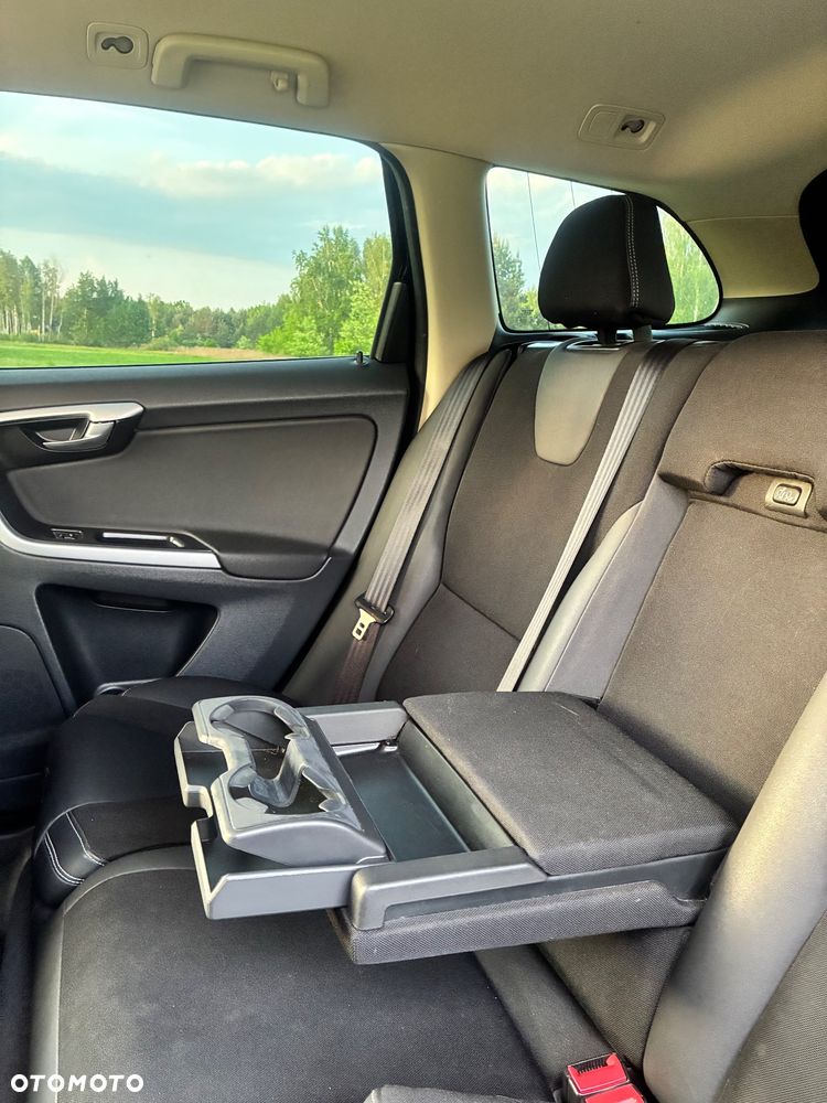 Volvo XC 60 DRIVe Summum - 9