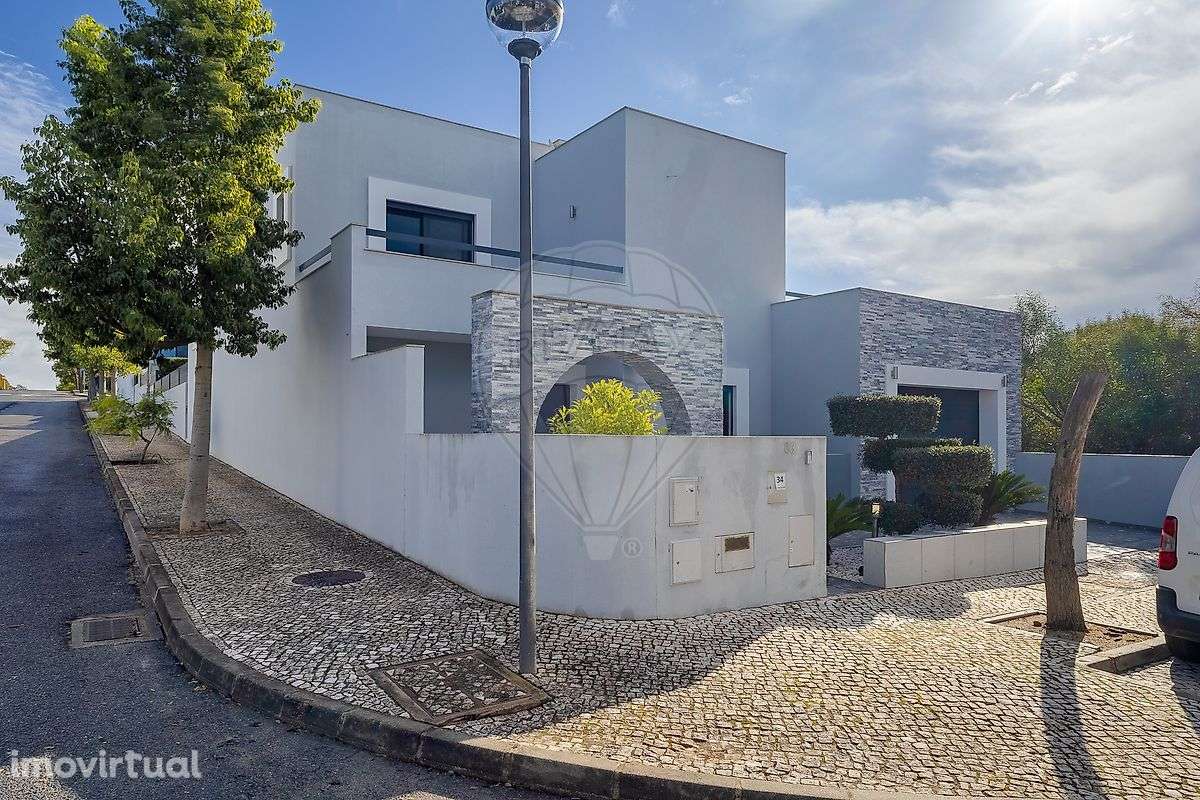 Moradia T4 para venda - Grande imagem: 4/49