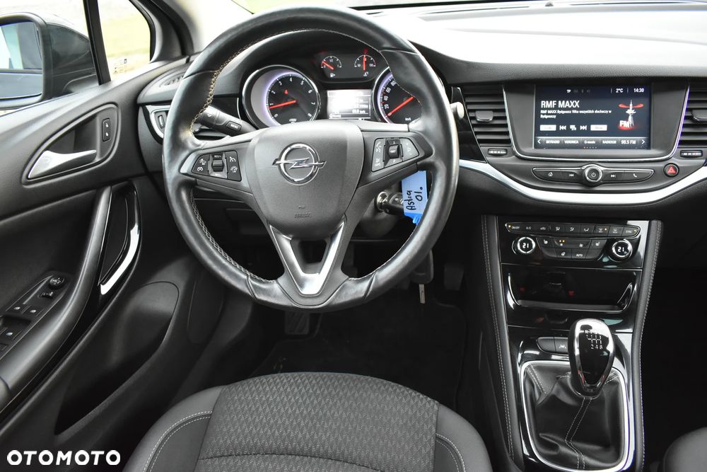 Opel Astra 1.4 Turbo Business - 5