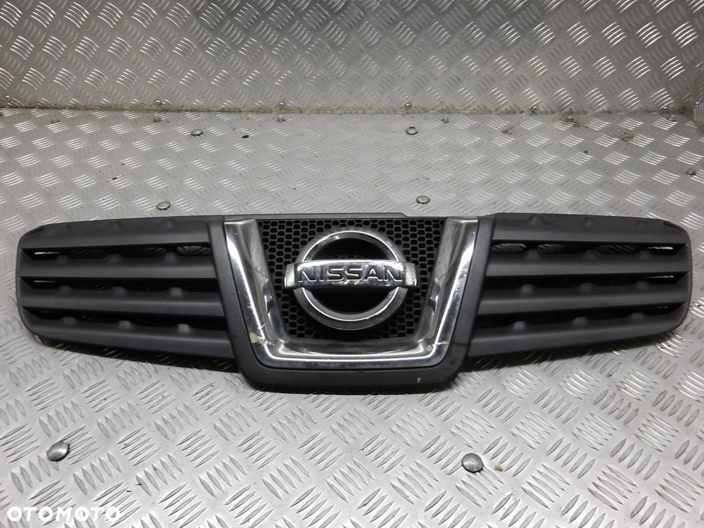 NISSAN QASHQAI I 06-09 1.5 D ATRAPA GRILL 62310JD00B - 1