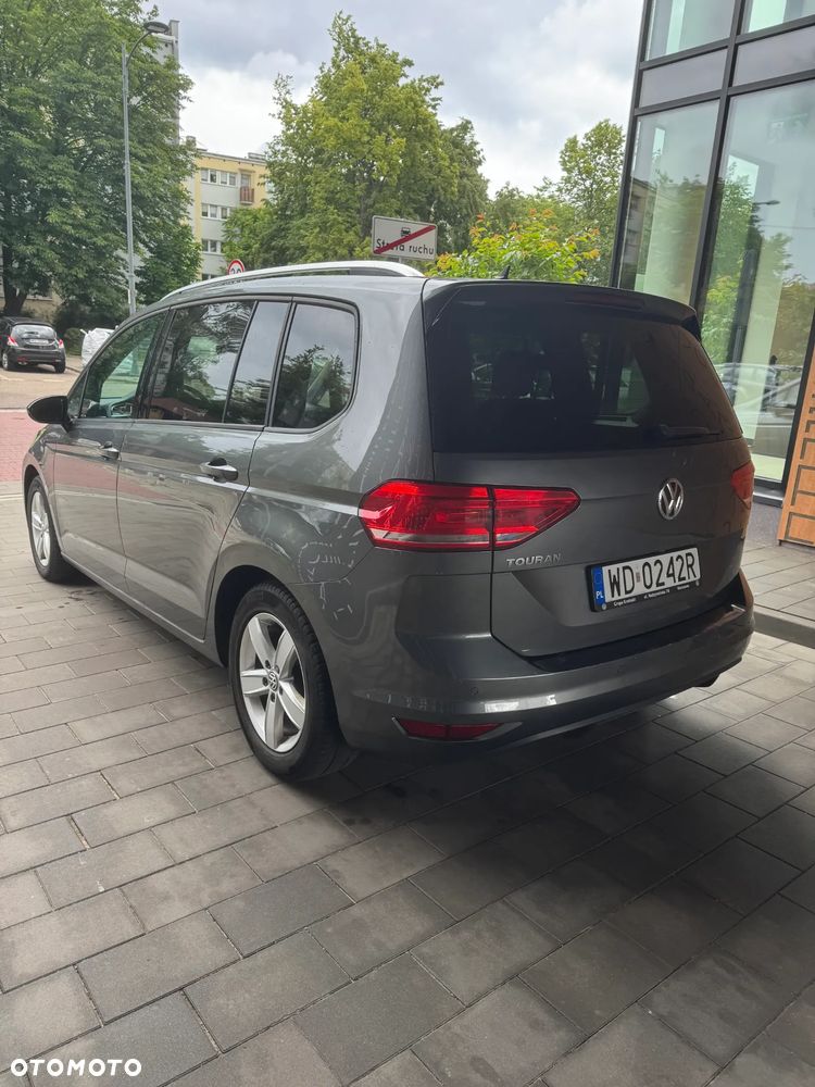 Volkswagen Touran 1.6 TDI SCR (BlueMotion Technology) DSG Comfortline - 6