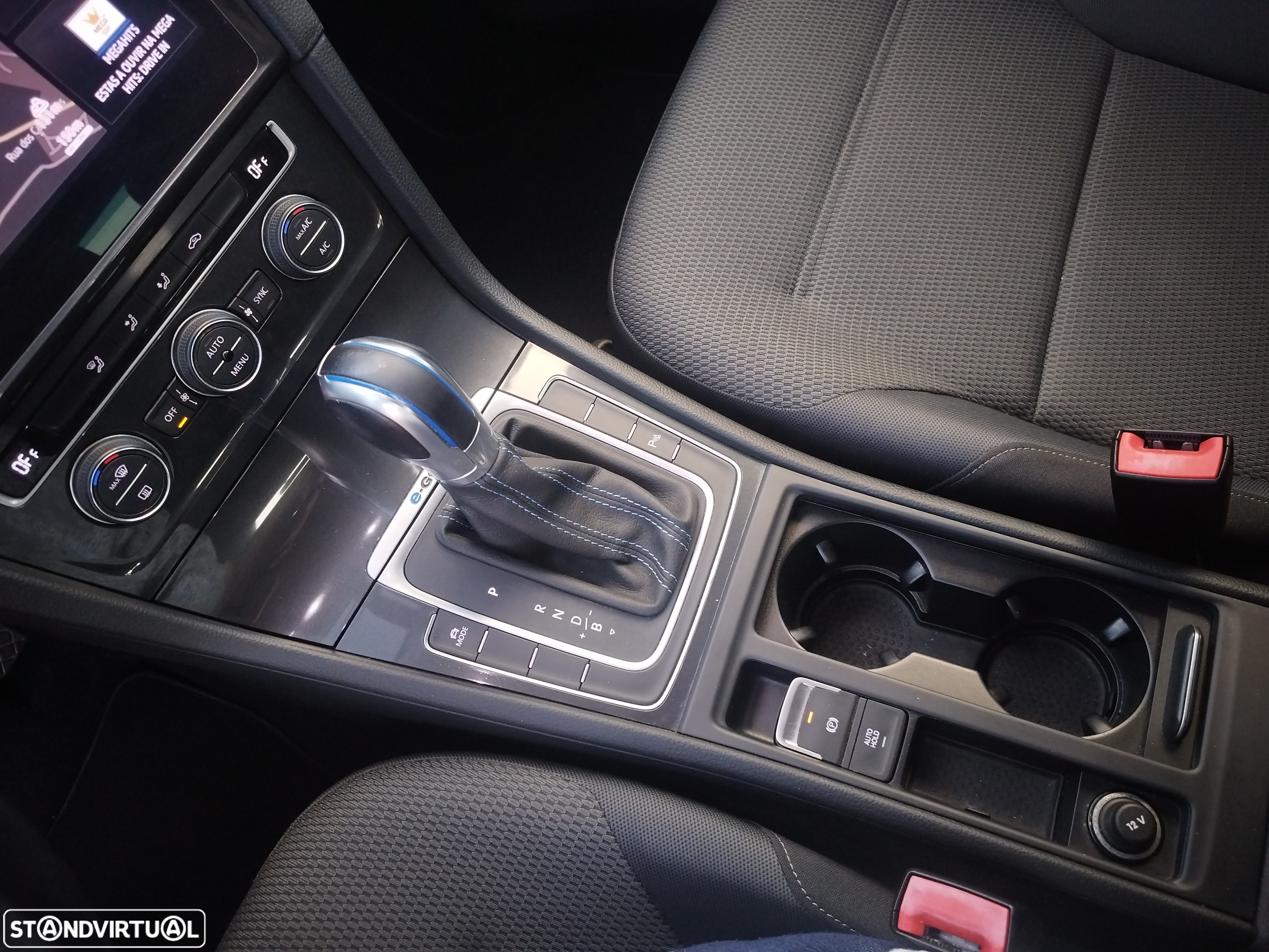 VW e-Golf AC/DC - 23