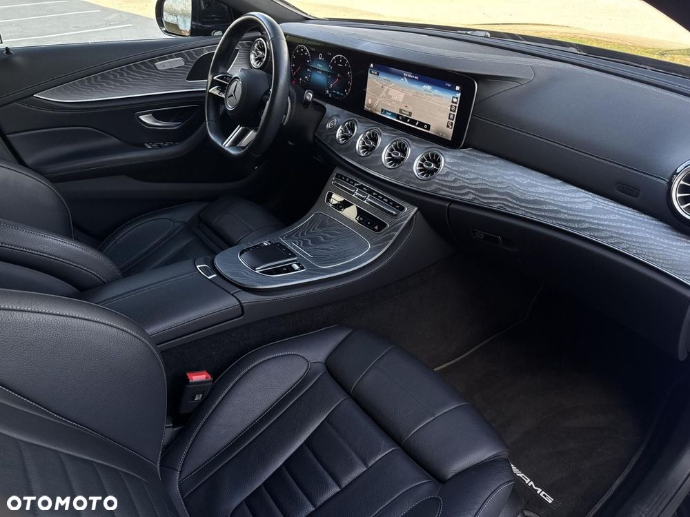 Mercedes-Benz CLS - 23