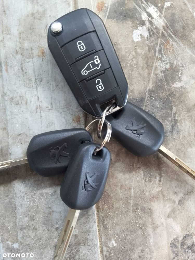 Peugeot Partner - 15