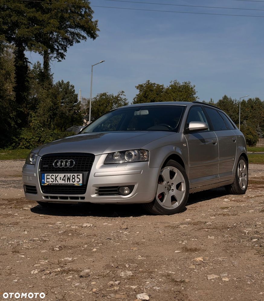 Audi A3 Sportback 2.0 TDI DPF quattro Ambition - 1