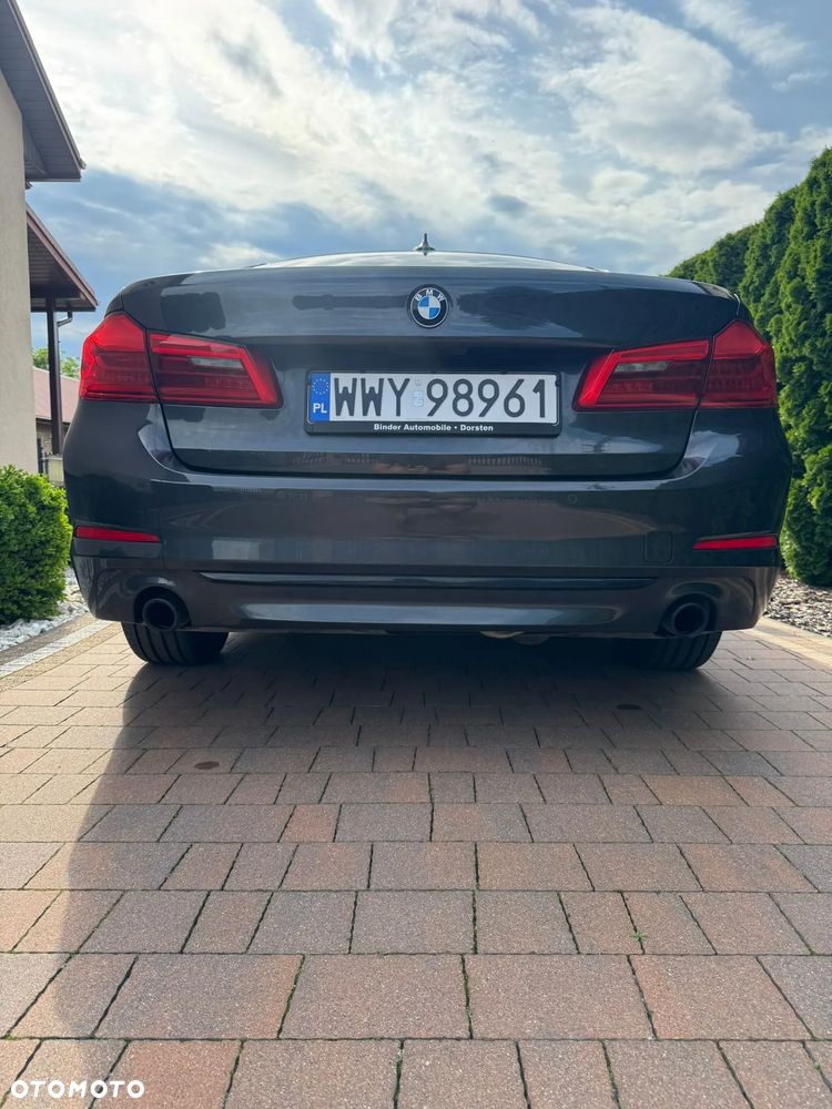 BMW Seria 5 520d Luxury Line - 7