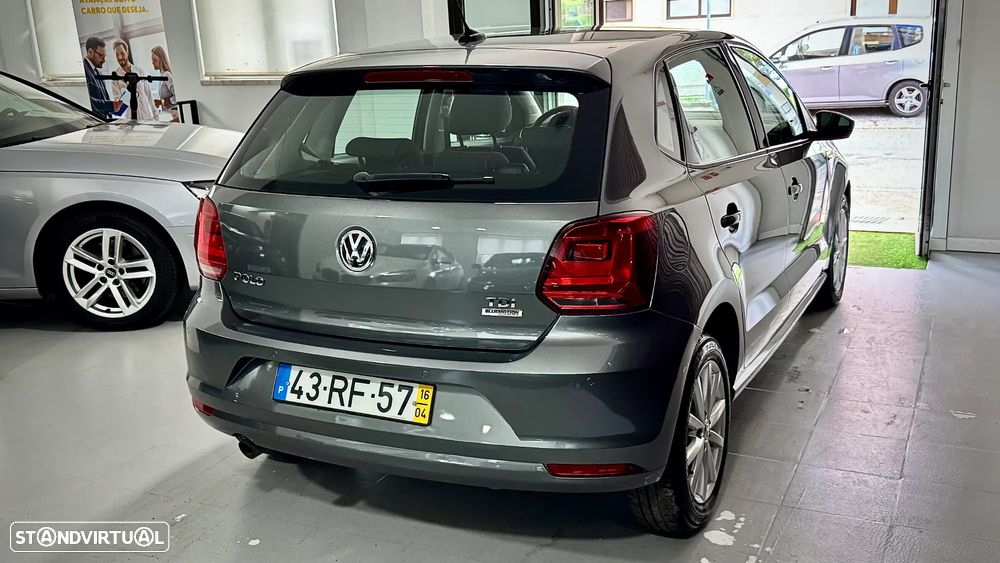 VW Polo 1.4 TDi Lounge DSG - 12