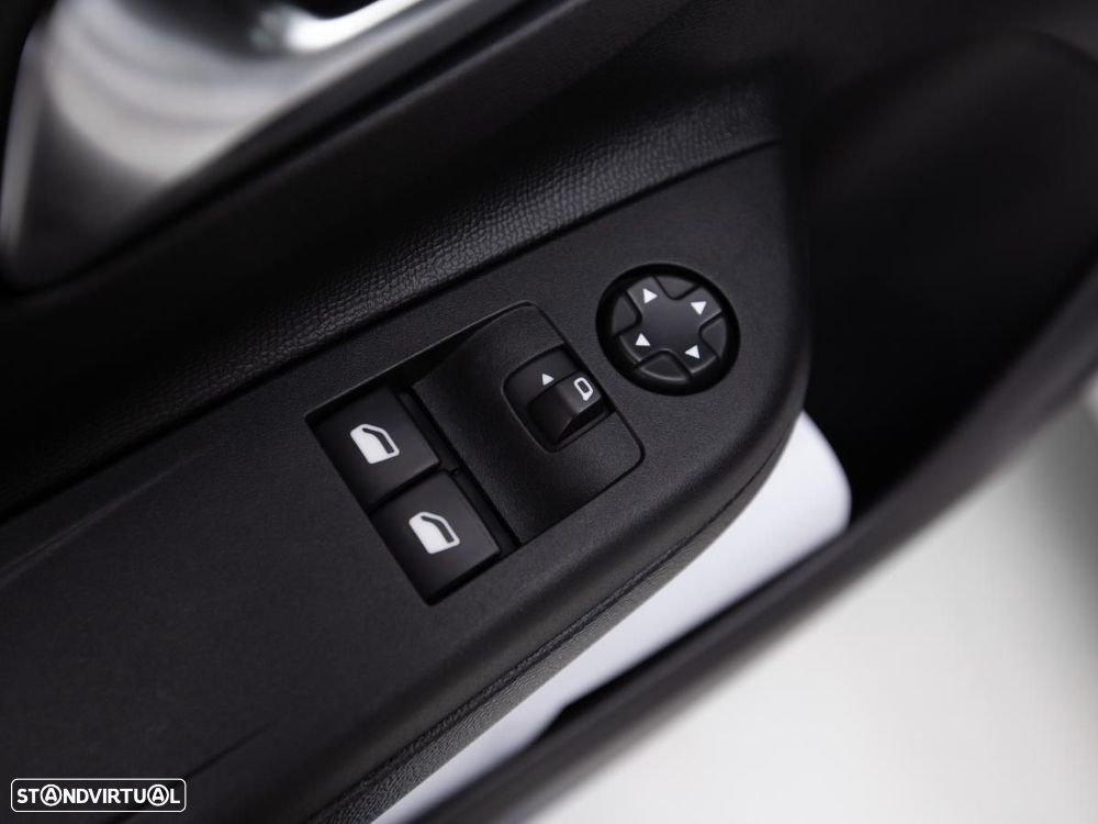 Opel Corsa 1.5 D Business - 12