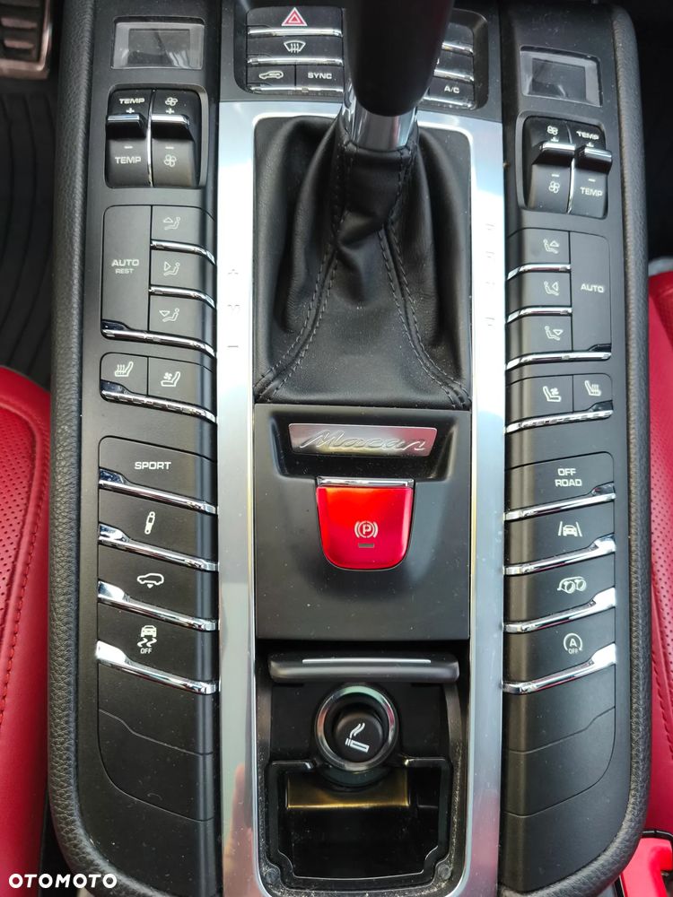 Porsche Macan GTS - 21