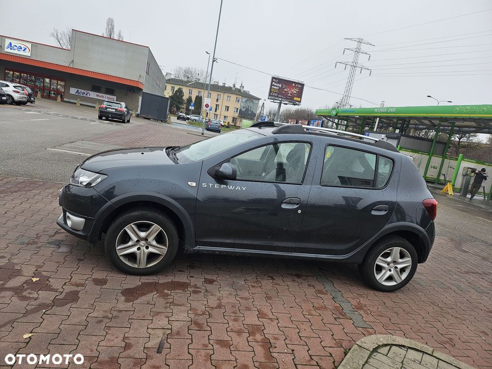 Dacia Sandero - 25