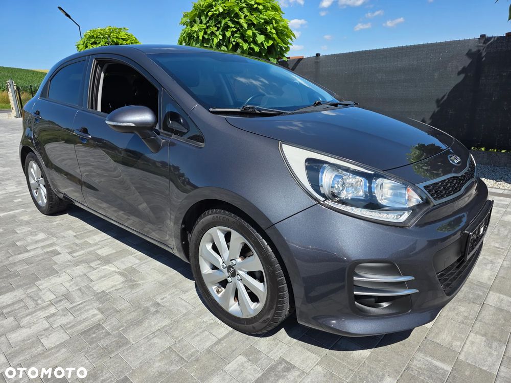 Kia Rio 1.2 Dream Team Edition - 15