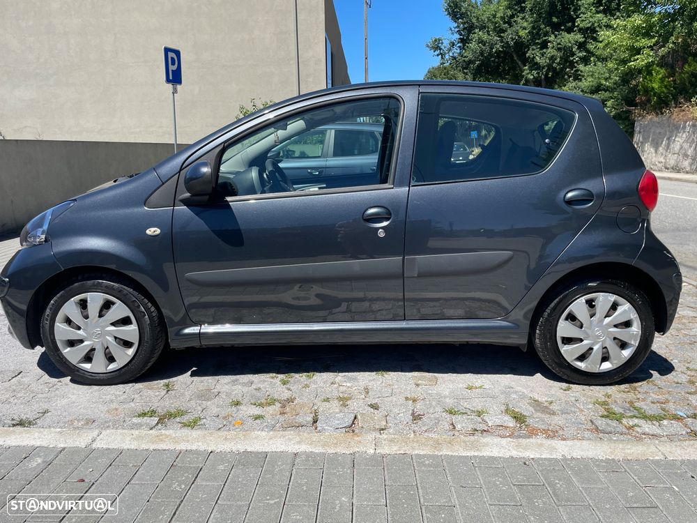 Toyota Aygo Cool - 6
