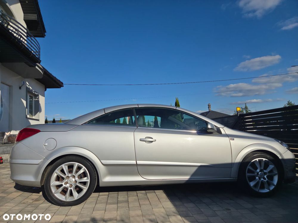 Opel Astra 1.6 Edition - 22