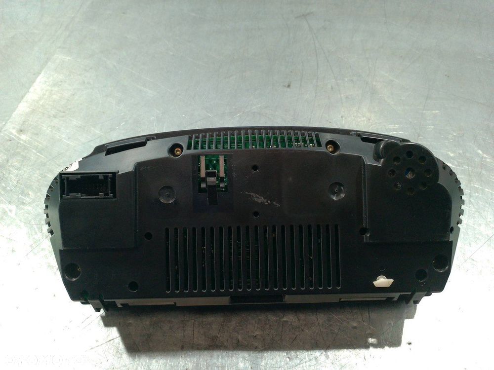LICZNIK BMW E60 62.11-6974576  110.080.213/486 3.0 D - 3