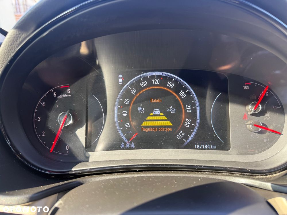 Opel Insignia 2.0 CDTI ecoFLEX Start/Stop Business Innovation - 24