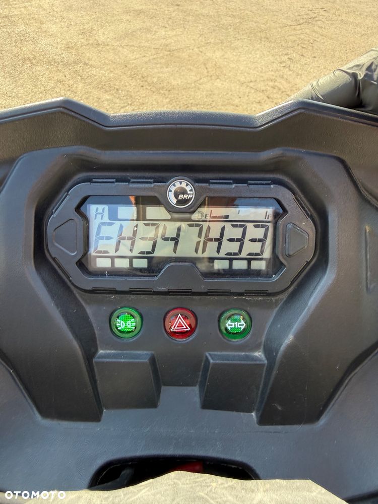 Can-Am Outlander Max - 18