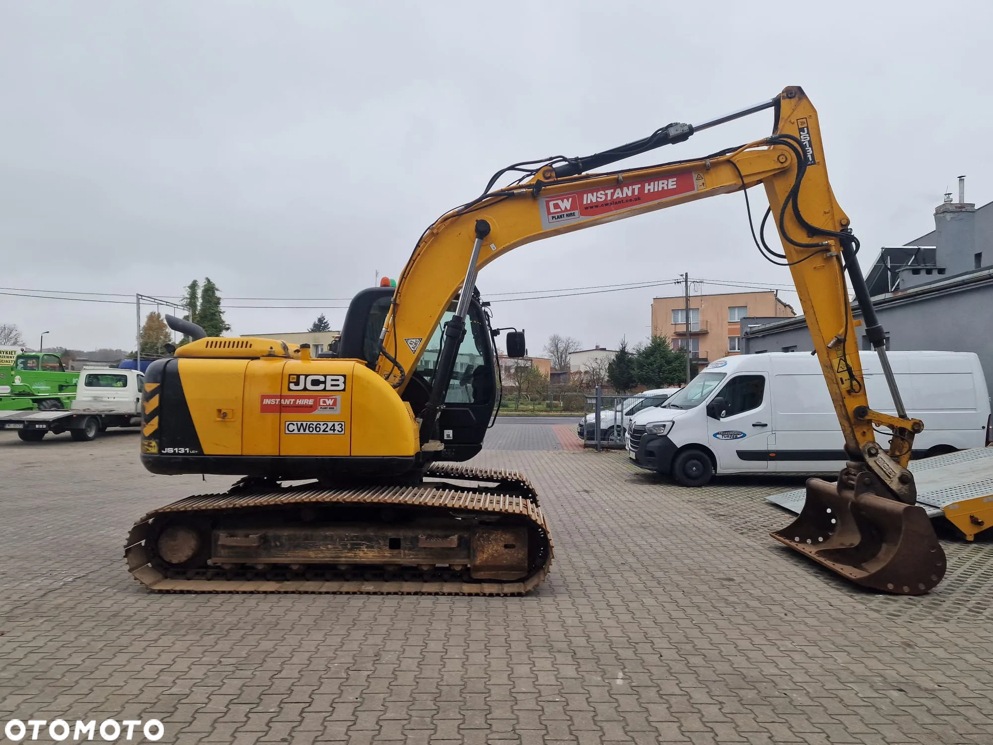 JCB JS131LC - 4