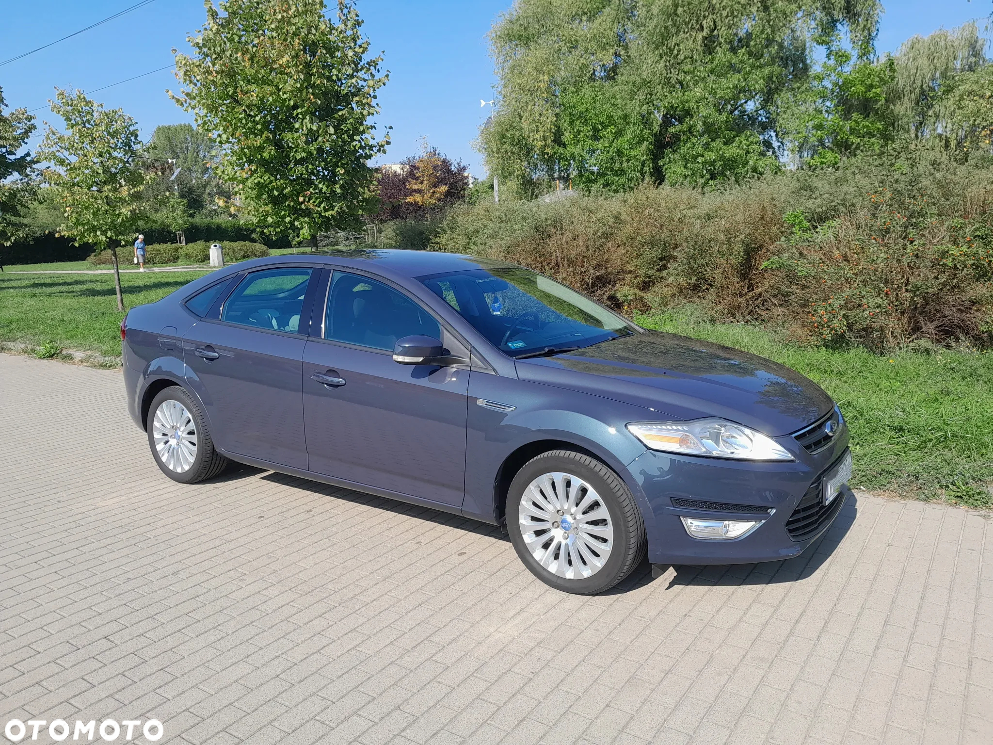 Ford Mondeo 2.0 Ambiente - 3