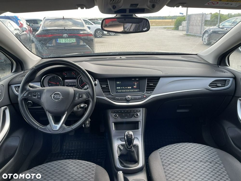 Opel Astra 1.6 CDTI Enjoy S&S - 9