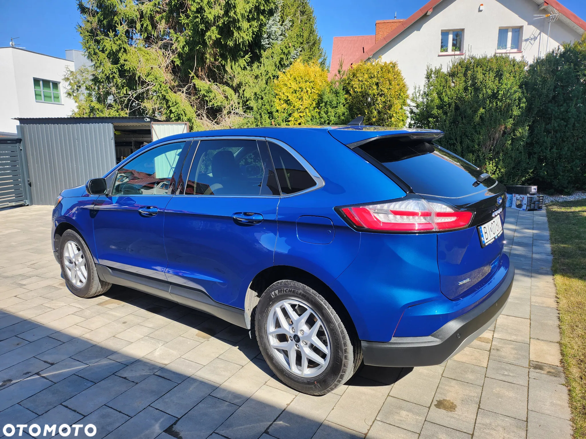 Ford Edge - 8