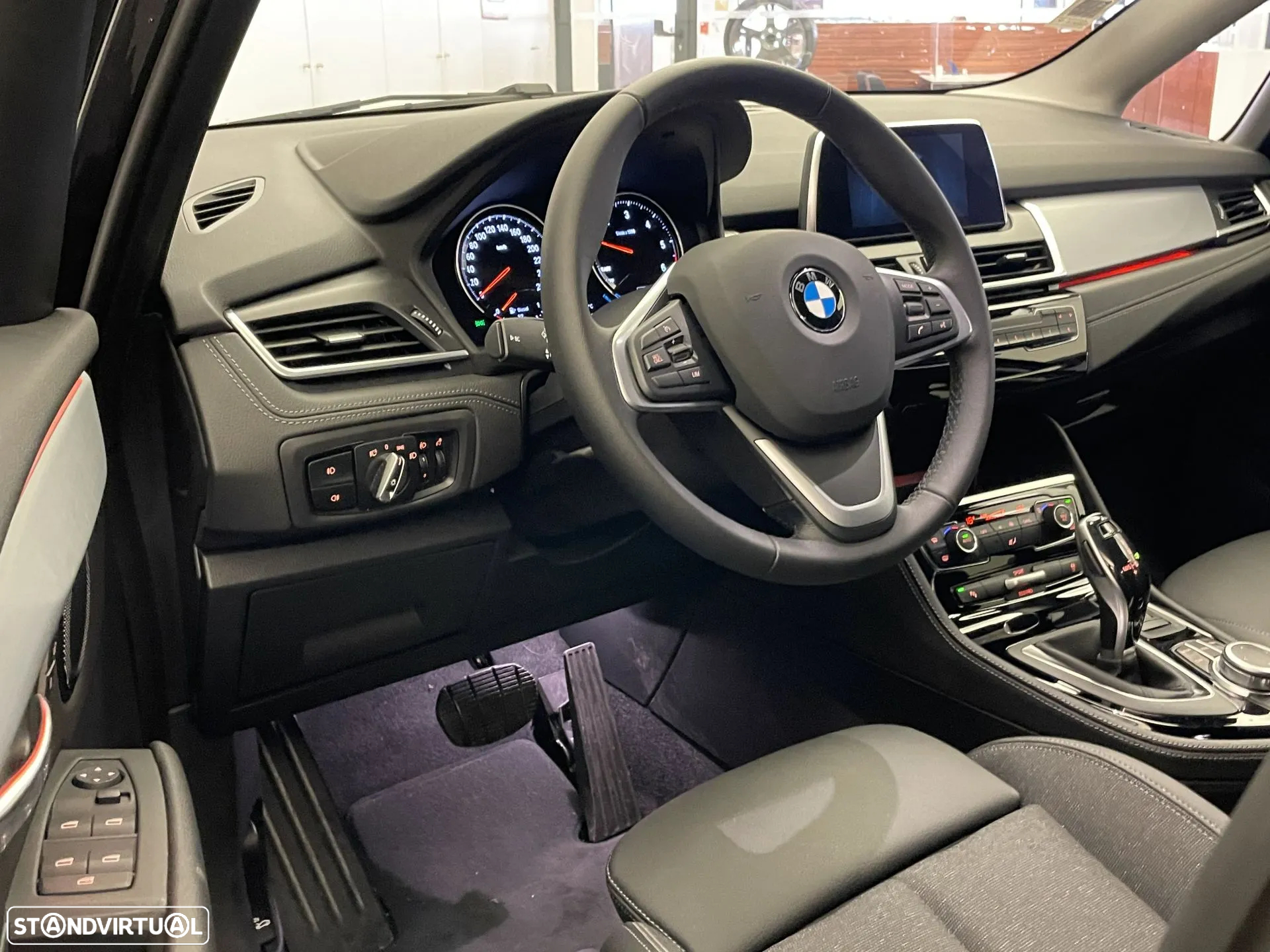 BMW 216 Active Tourer d Line Sport Auto - 12
