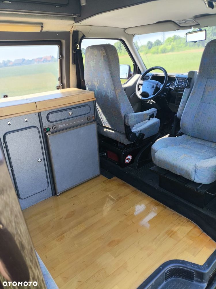 Volkswagen Transporter Standard - 14