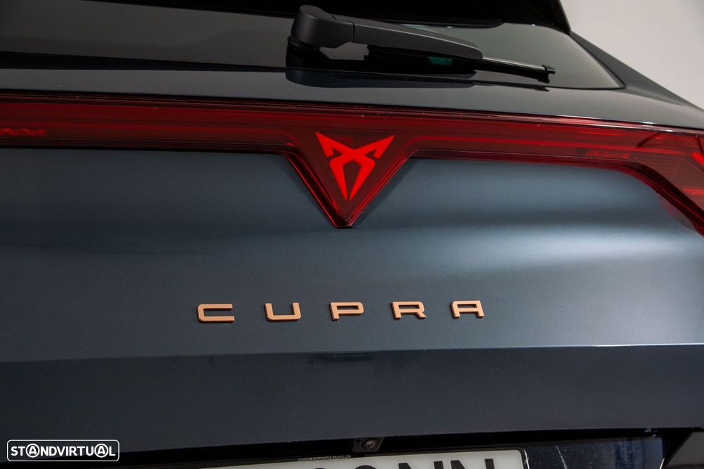 Cupra Formentor 1.5 eTSI DSG - 11