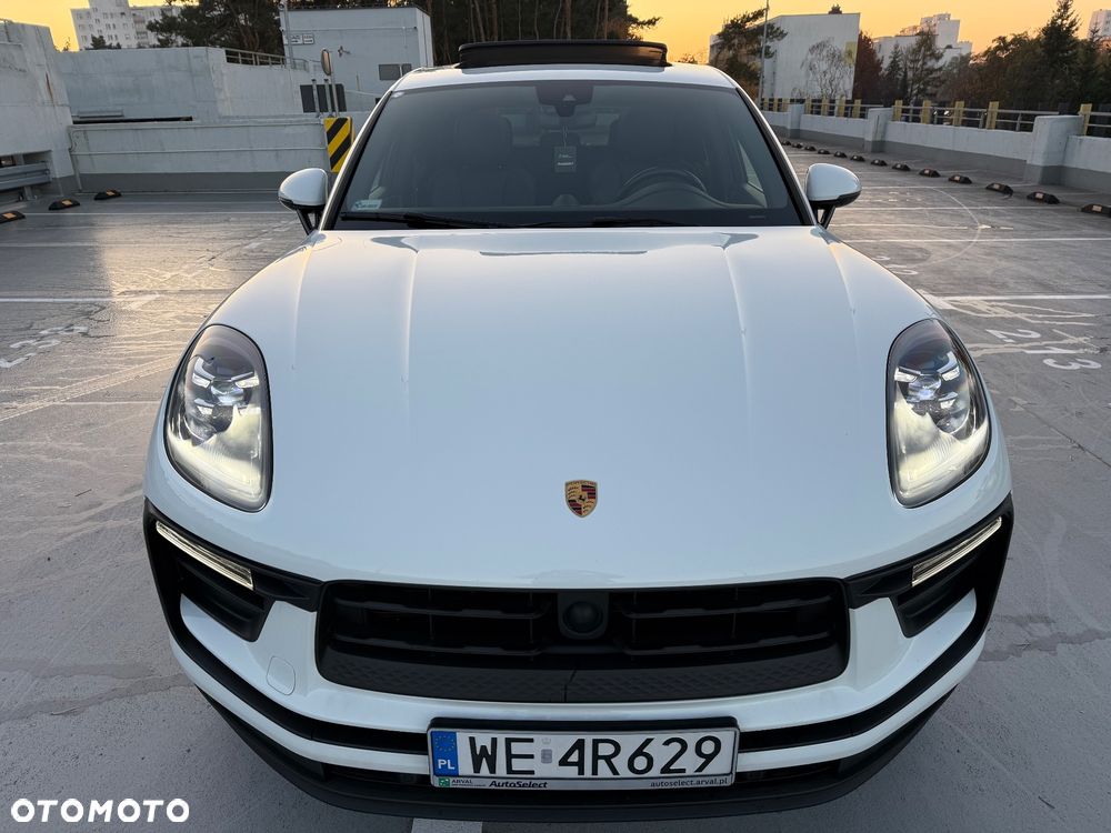 Porsche Macan Standard - 12