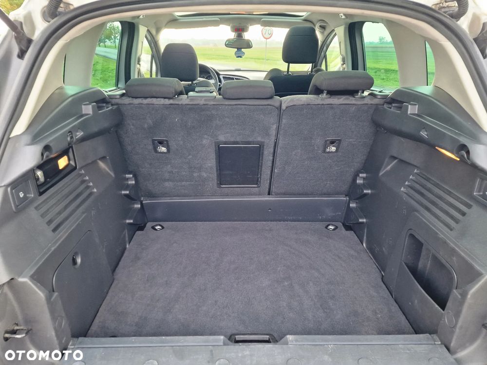 Peugeot 3008 155 THP Allure - 25