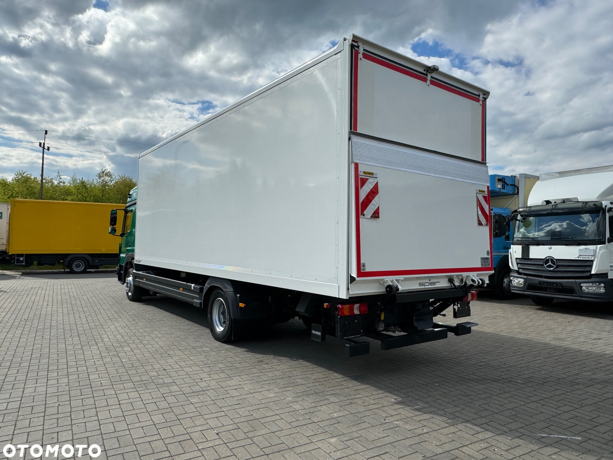 Mercedes-Benz ATEGO 1230 KONTENER 7.50m WINDA - 8